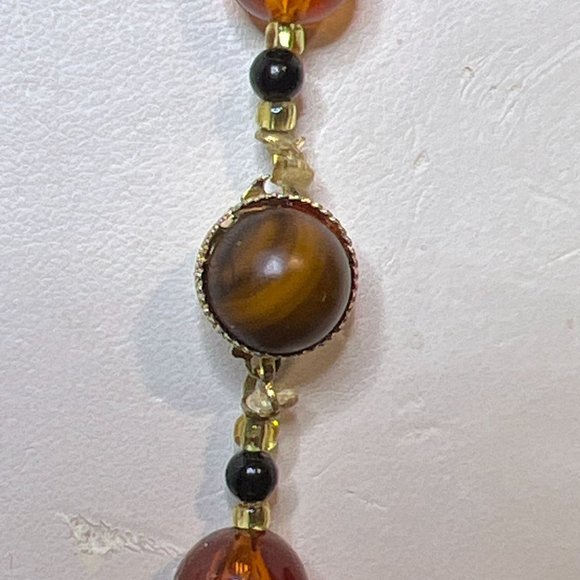 Vintage Single Strand Gold Tone Wooden & Orange Plastic Bead Necklace 33" (3893) - Picture 5 of 7